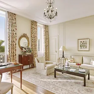 Du Cap Eden Roc Отель